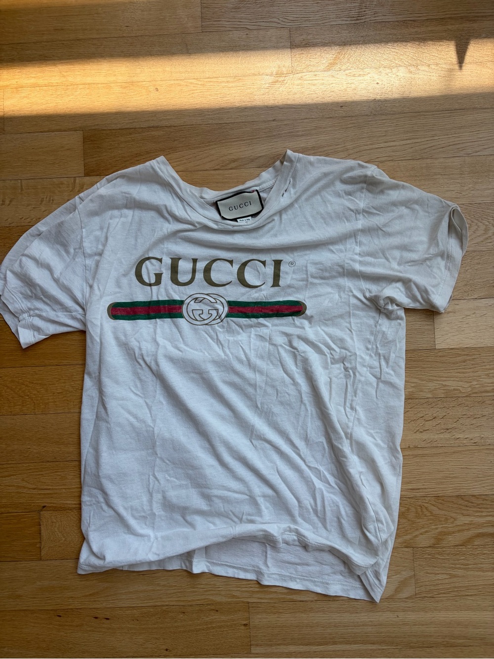Gucci White Tee with Black Trim Logo Tag